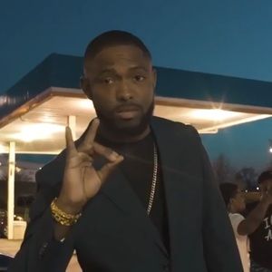 Meet your Posher, Leslie